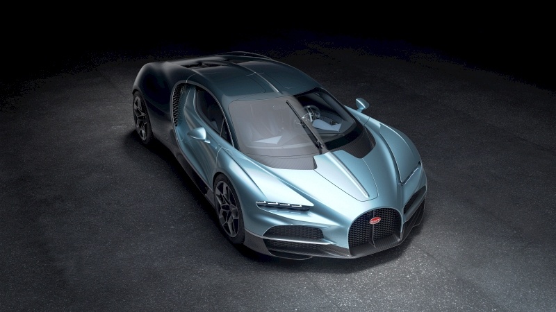 Bugatti Tourbillon - przód