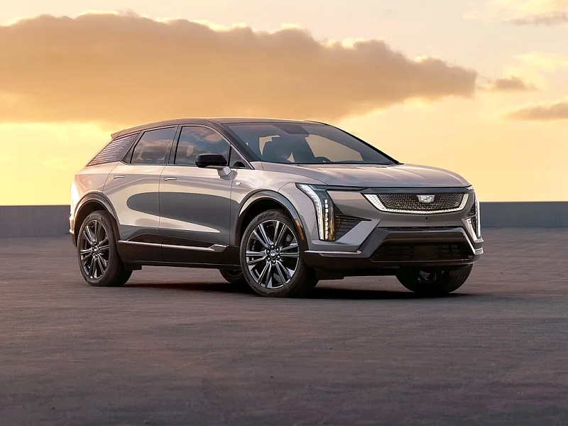 Cadillac Optiq - przód