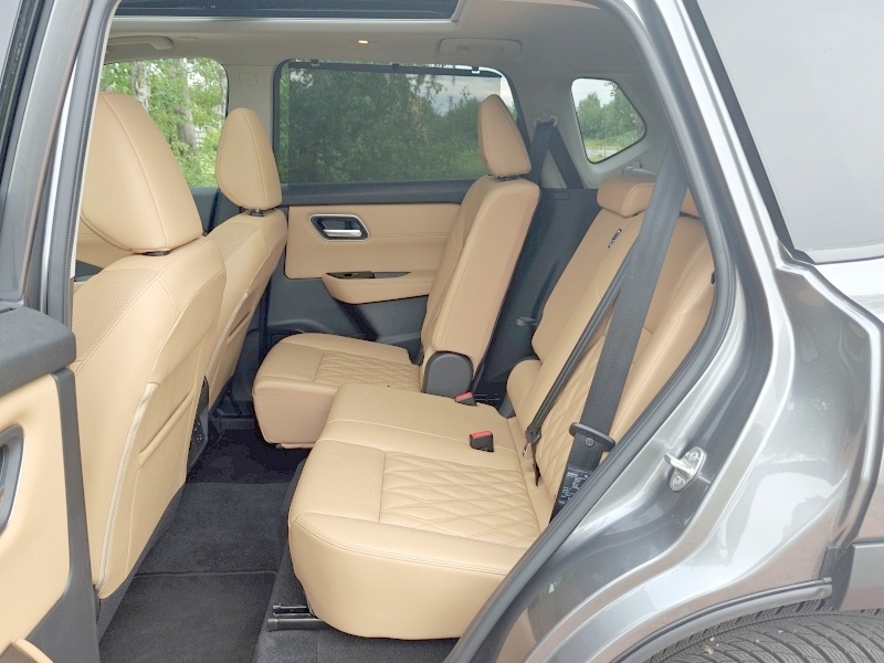 Nissan X-Trail e-Power - kanapa