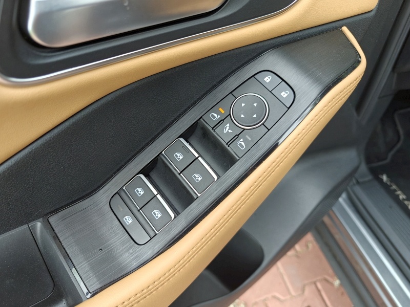 Nissan X-Trail e-Power - przyciski