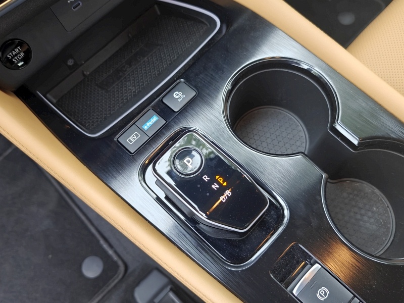 Nissan X-Trail e-Power - konsola