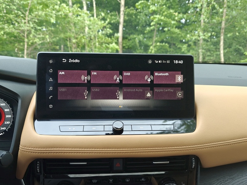 Nissan X-Trail e-Power - ekran
