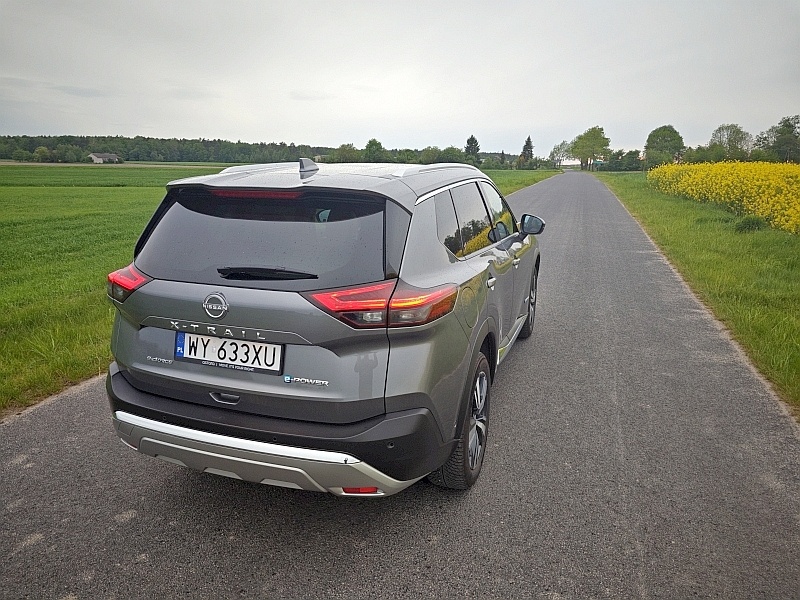 Nissan X-Trail e-Power - tył