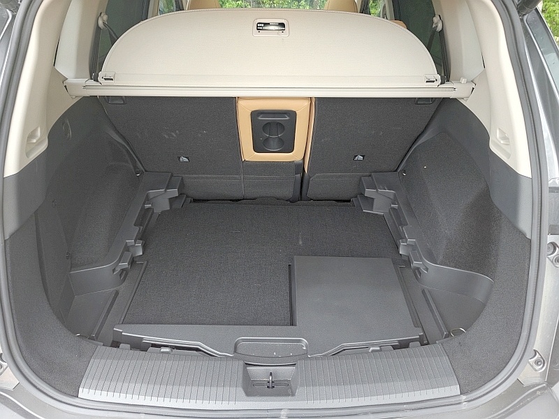 Nissan X-Trail e-Power - bagażnik