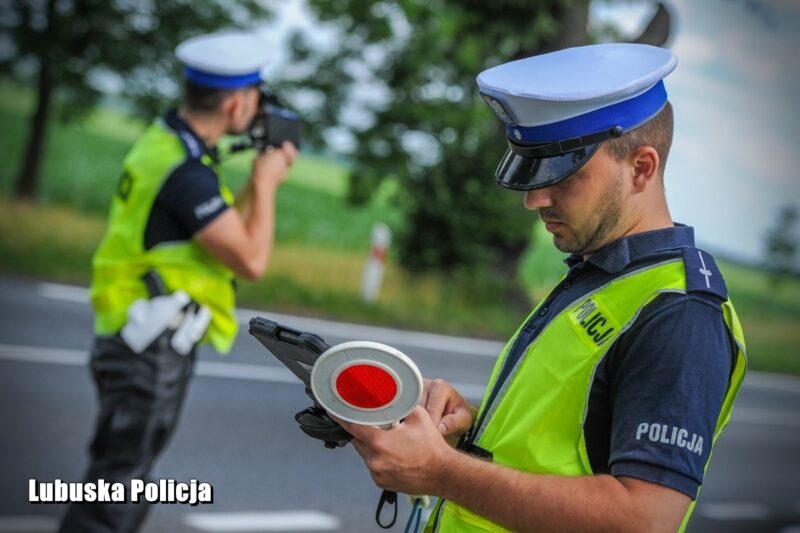 policja patrol kontrola pomiar prędkości