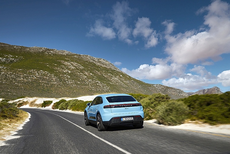 Porsche Macan EV - tył