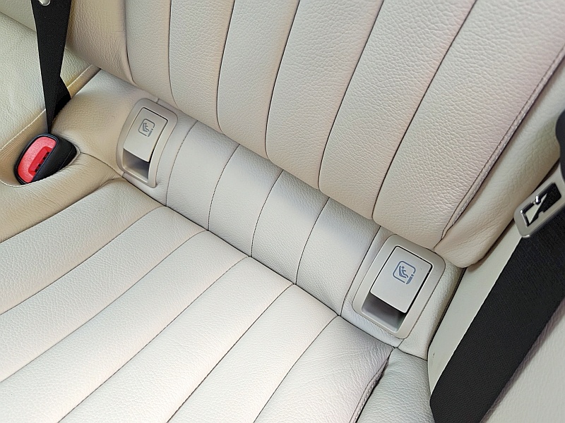 2024 Mercedes E 220 d - kanapa