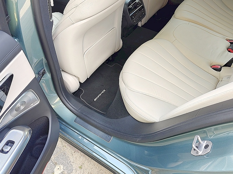 2024 Mercedes E 220 d - kanapa