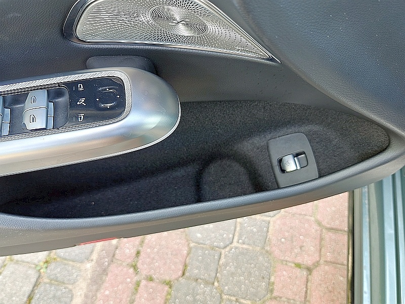 2024 Mercedes E 220 d - kieszeń