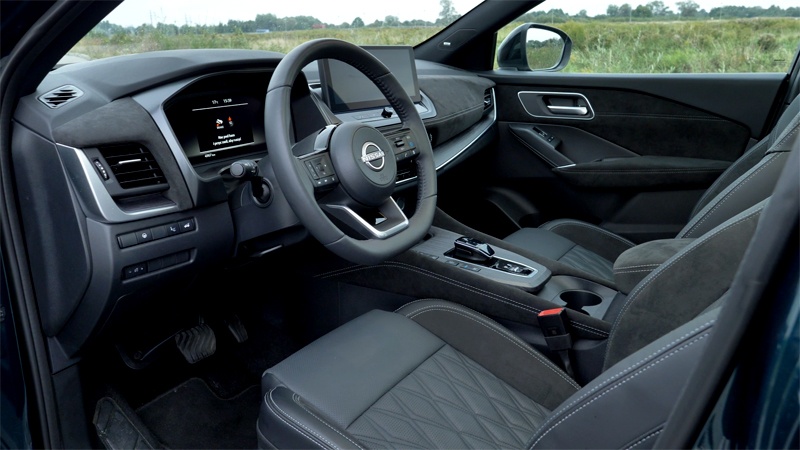 Nissan Qashqai wnętrze