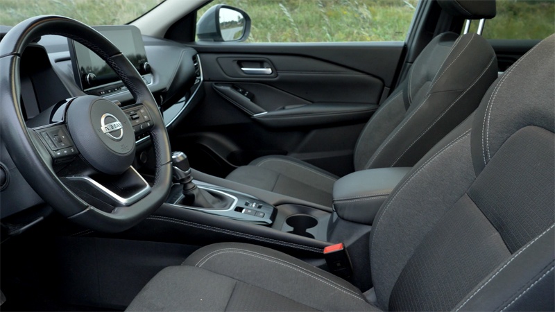 Nissan Qashqai wnętrze