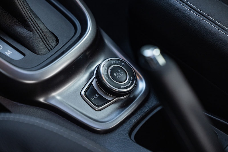 2024 Suzuki Vitara pokrętło trybów jazdy