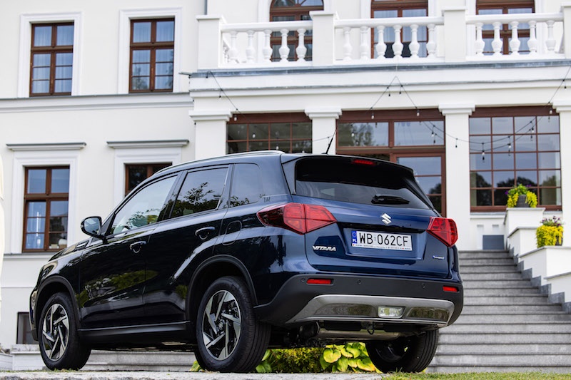 2024 Suzuki Vitara tył