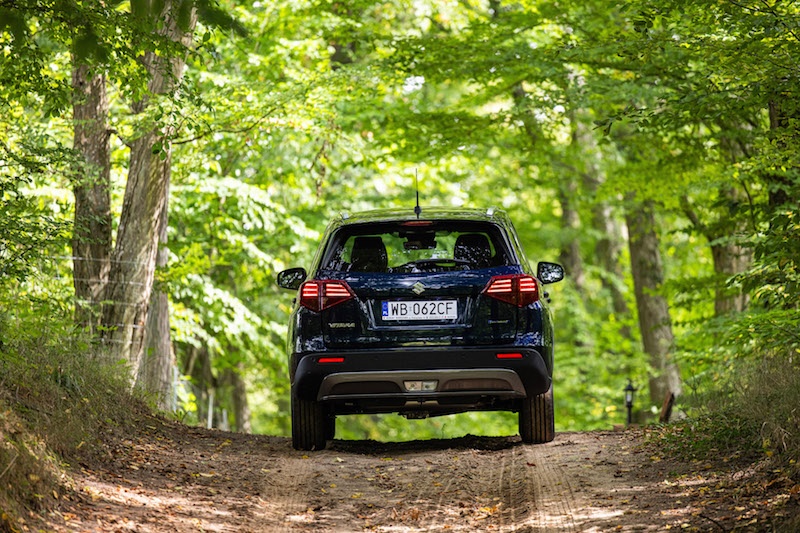 2024 Suzuki Vitara tył