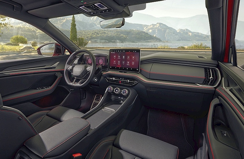 2025 Skoda Kodiaq RS - kokpit