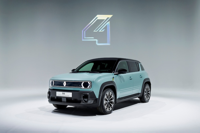 2025 Renault 4 przód bok