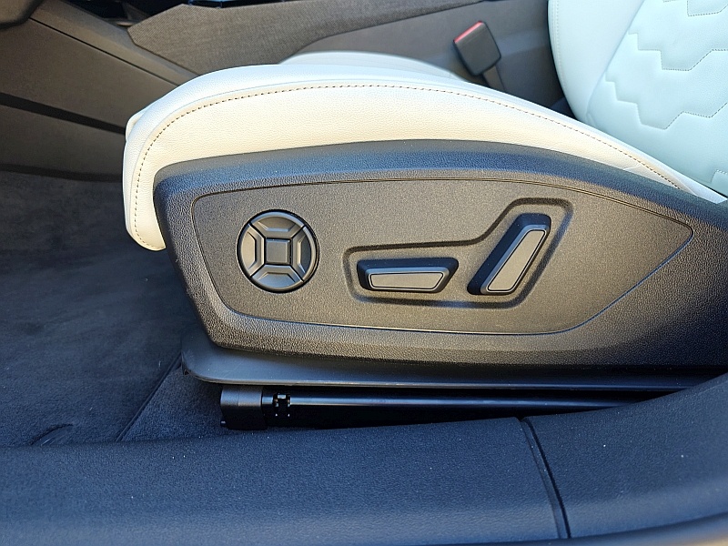 2025 Audi A6 e-tron - fotel