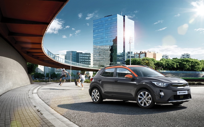 Kia Stonic polift przód bok