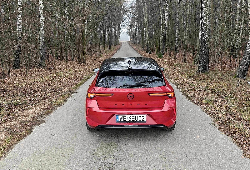 2024 Opel Astra 1.2 Turbo - tył