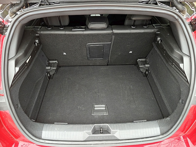 2024 Opel Astra 1.2 Turbo - bagażnik