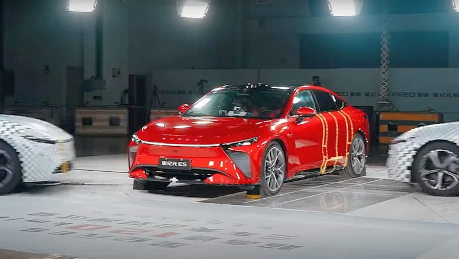 Exeed Sterra ES - crash test