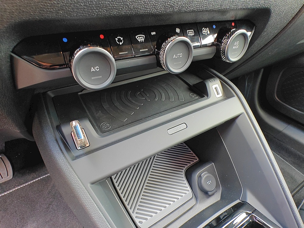 2025 Citroen C4 Hybrid