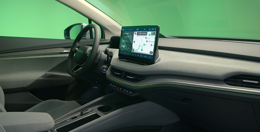 2025 Skoda Enyaq - kokpit