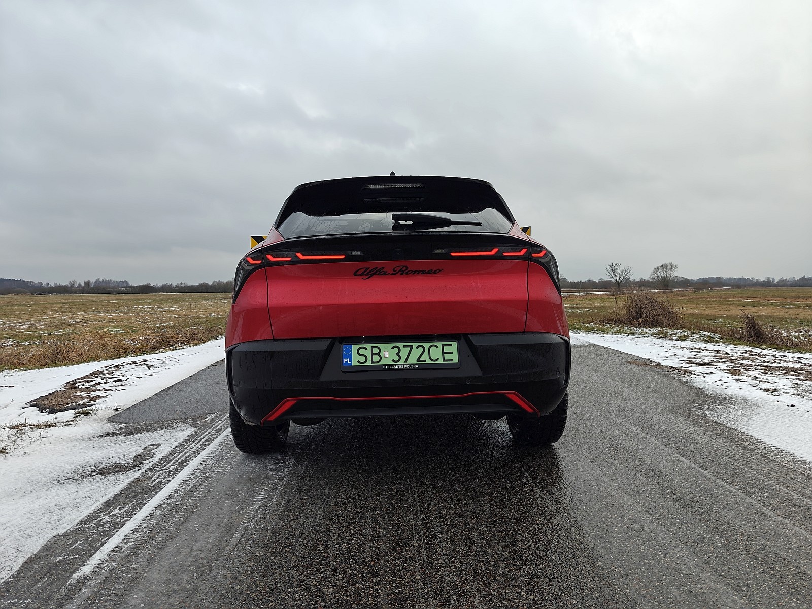 2025 Alfa Romeo Junior Elettrica - tył