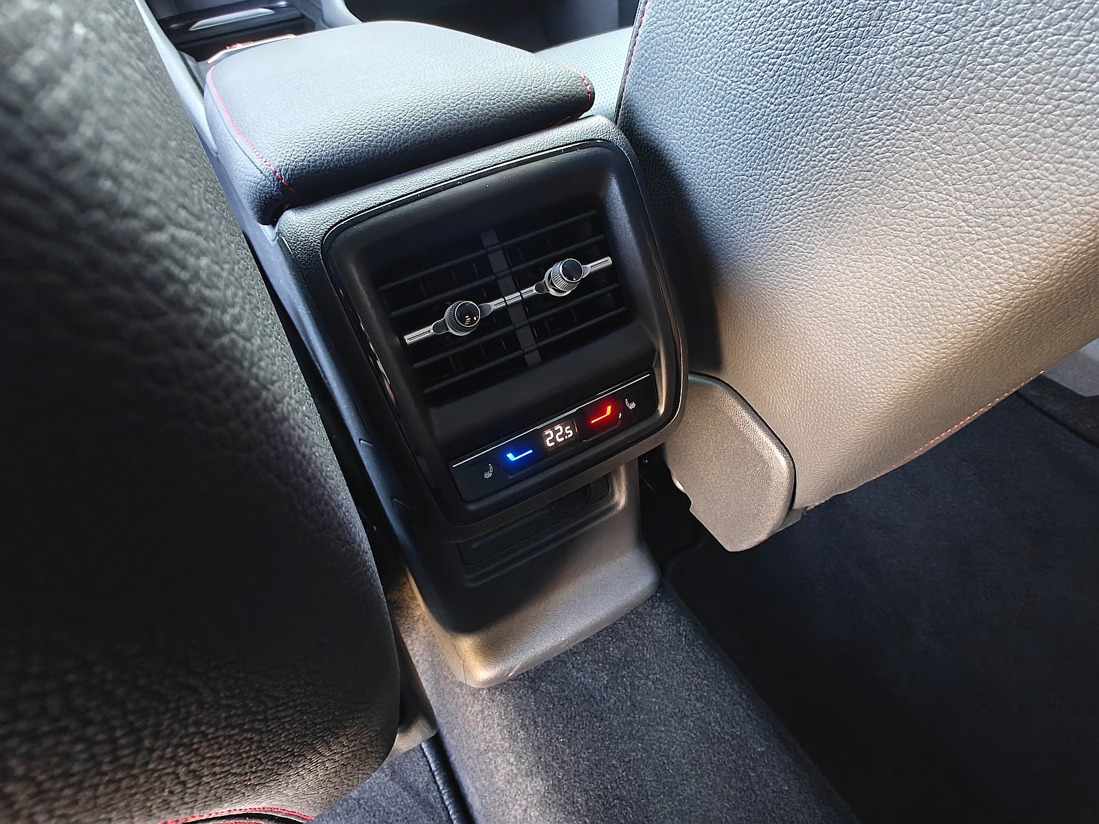 2025 Skoda Kodiaq RS - panel