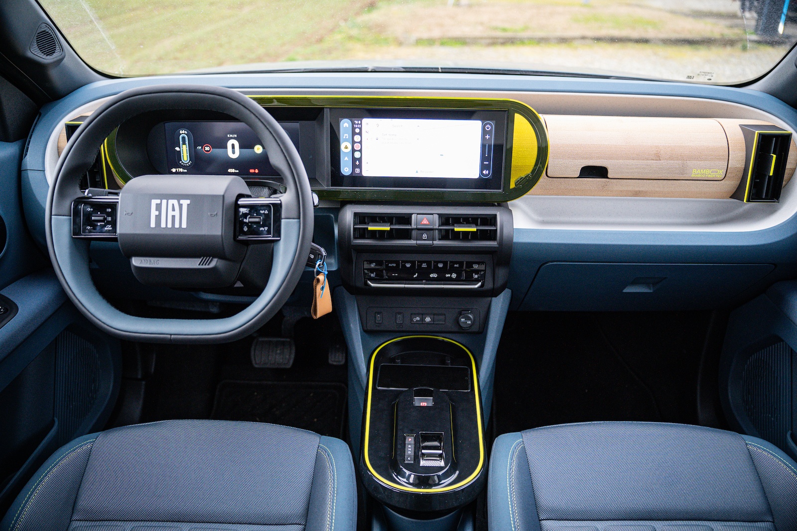 Fiat Grande Panda wnętrze