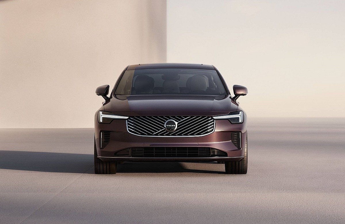 Volvo S90 przód