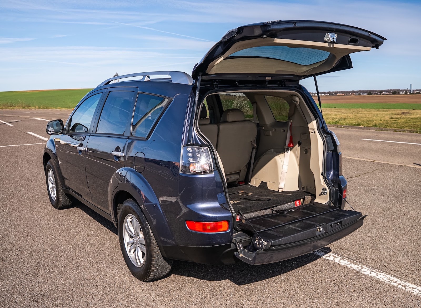 Mitsubishi Outlander II bagażnnik
