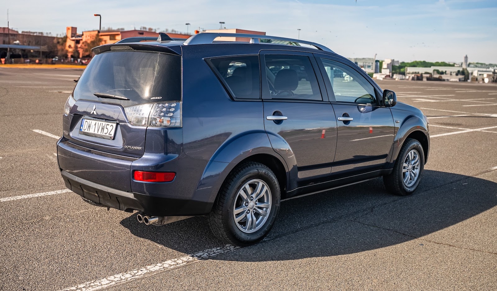 Mitsubishi Outlander II tył