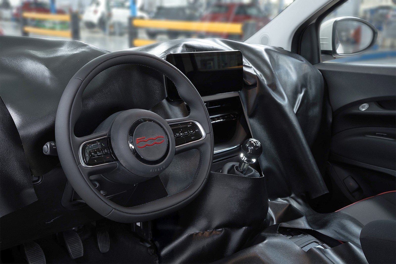 Nowy Fiat 500 Hybrid