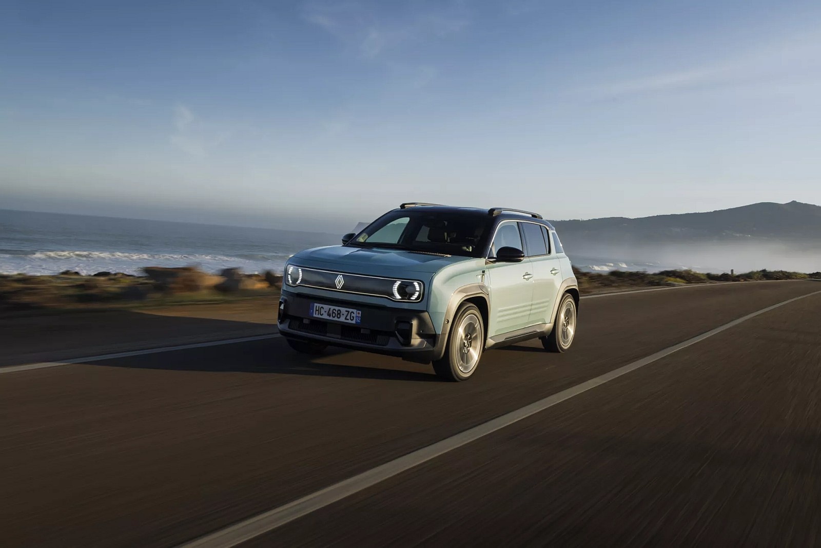Renault 4 E-Tech 2025