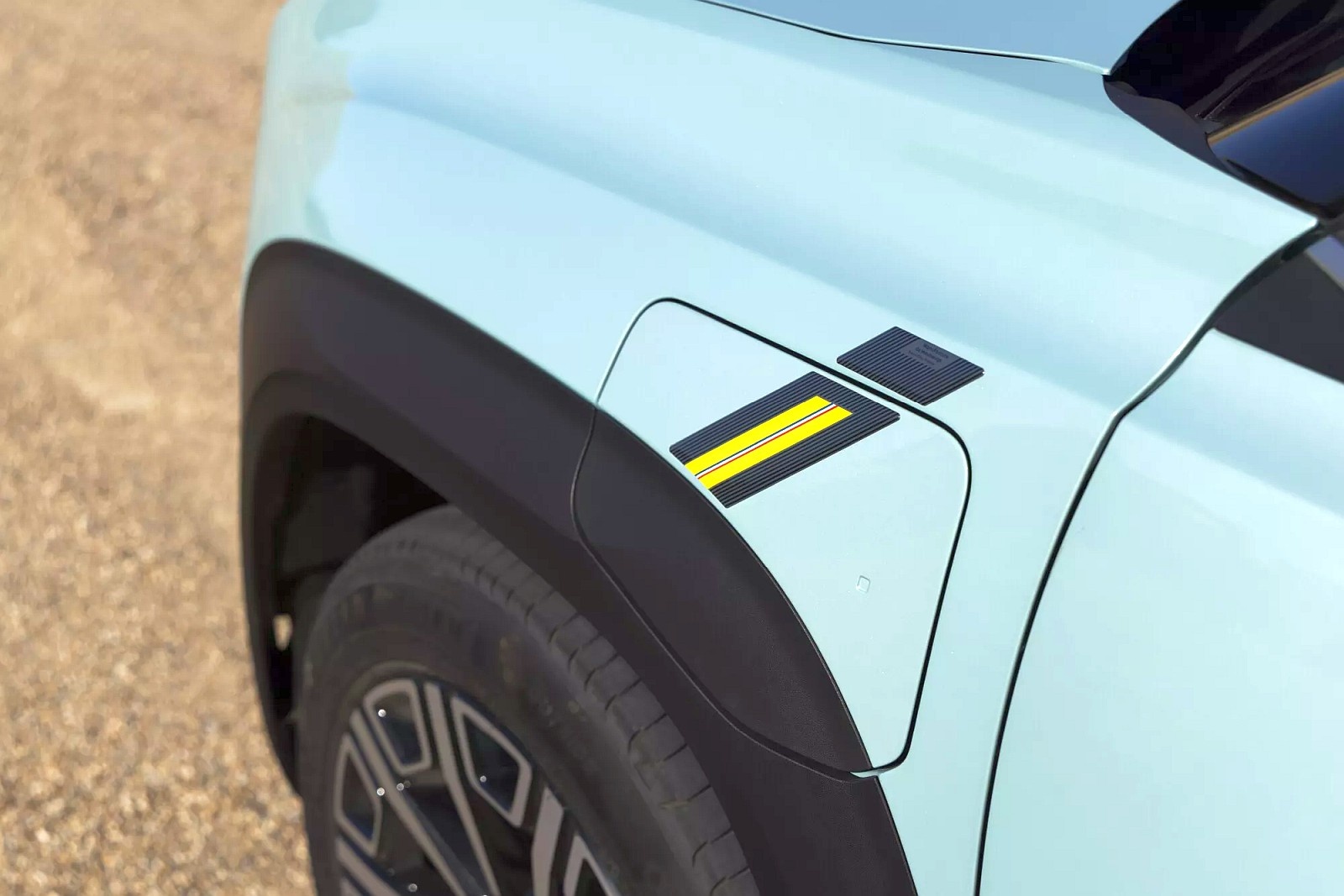 Renault 4 E-Tech 2025
