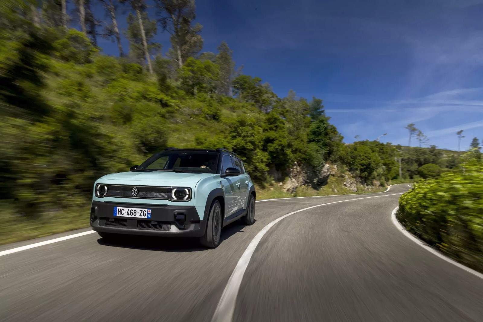 Renault 4 E-Tech 2025