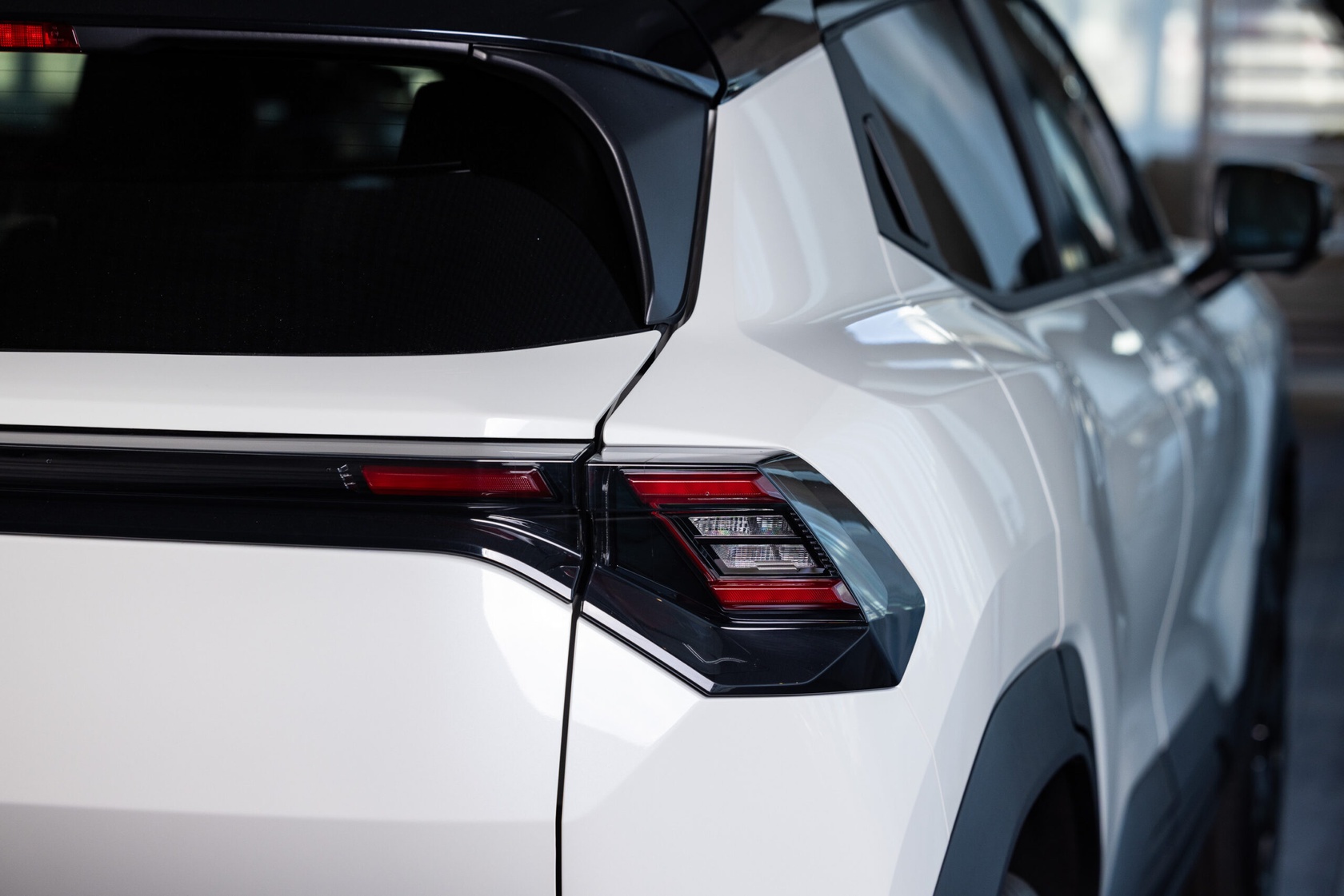 Suzuki e Vitara lampa tył
