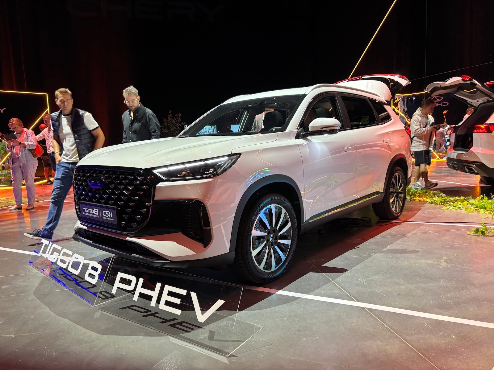 Chery Tiggo 8