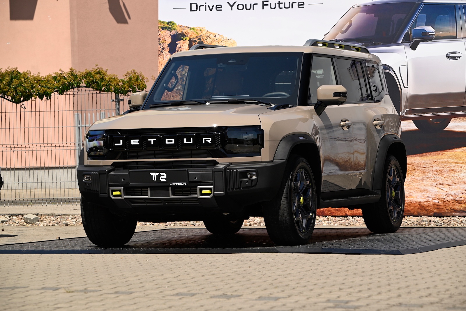 Jetour T2