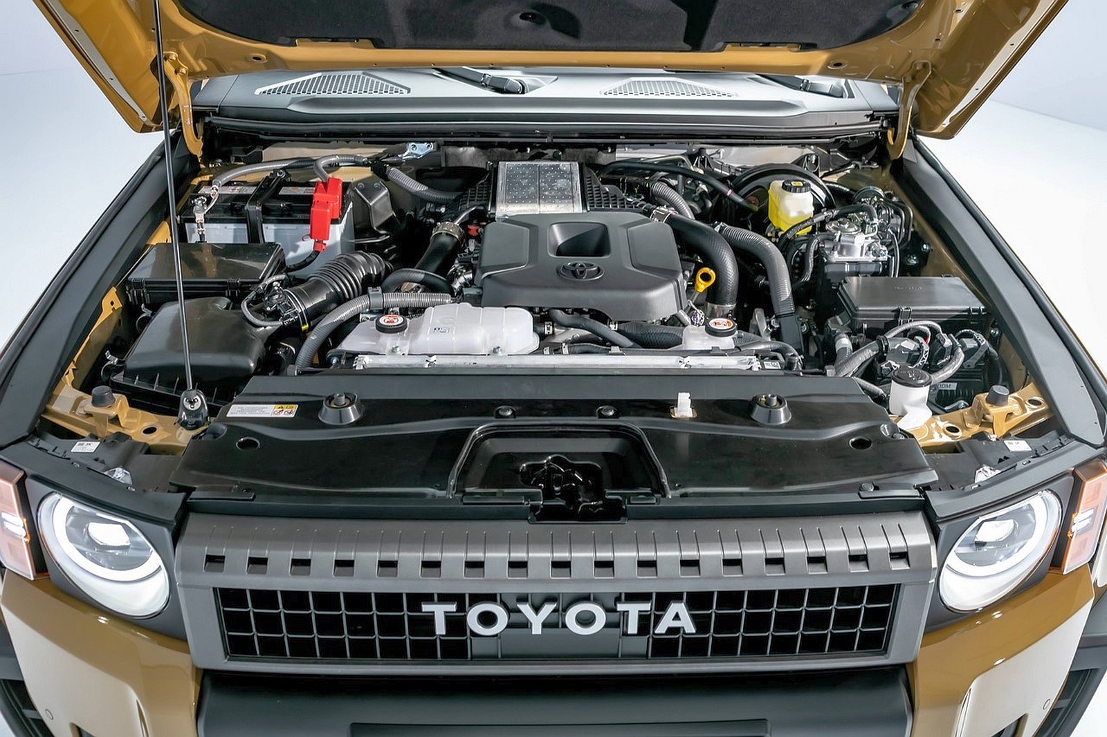 Toyota Land Cruiser Hybrid 48V