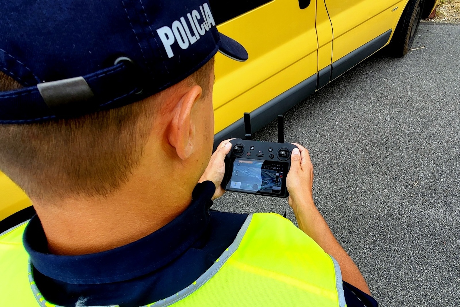 dron operator policja