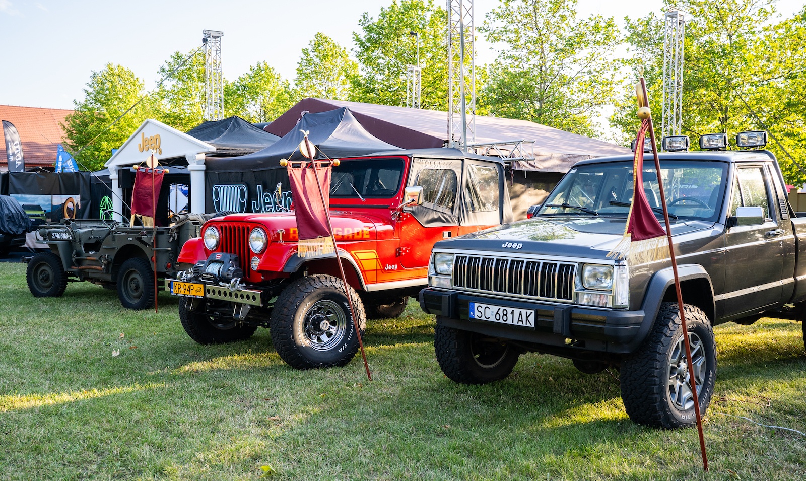 Camp Jeep PL