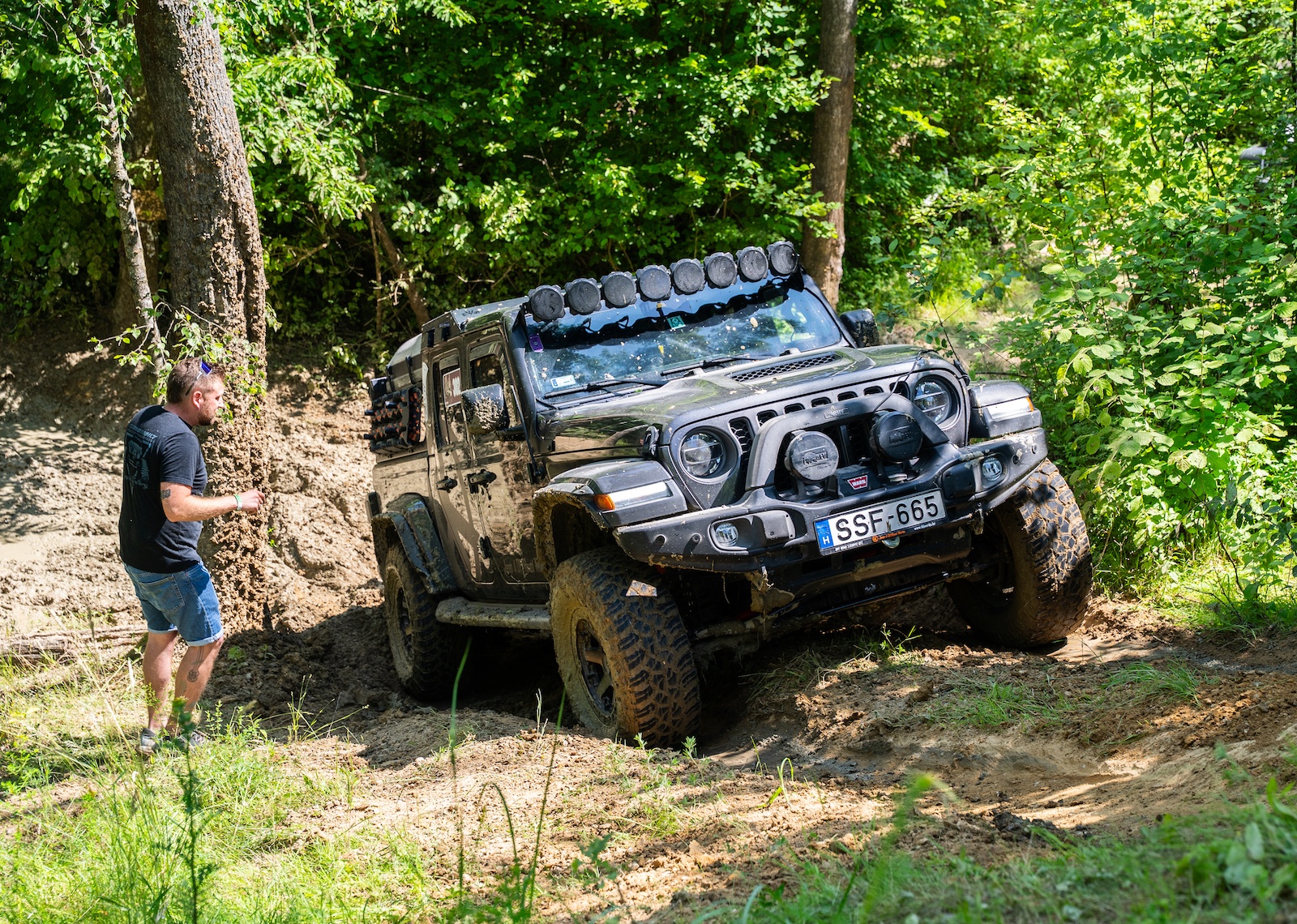 Camp Jeep PL