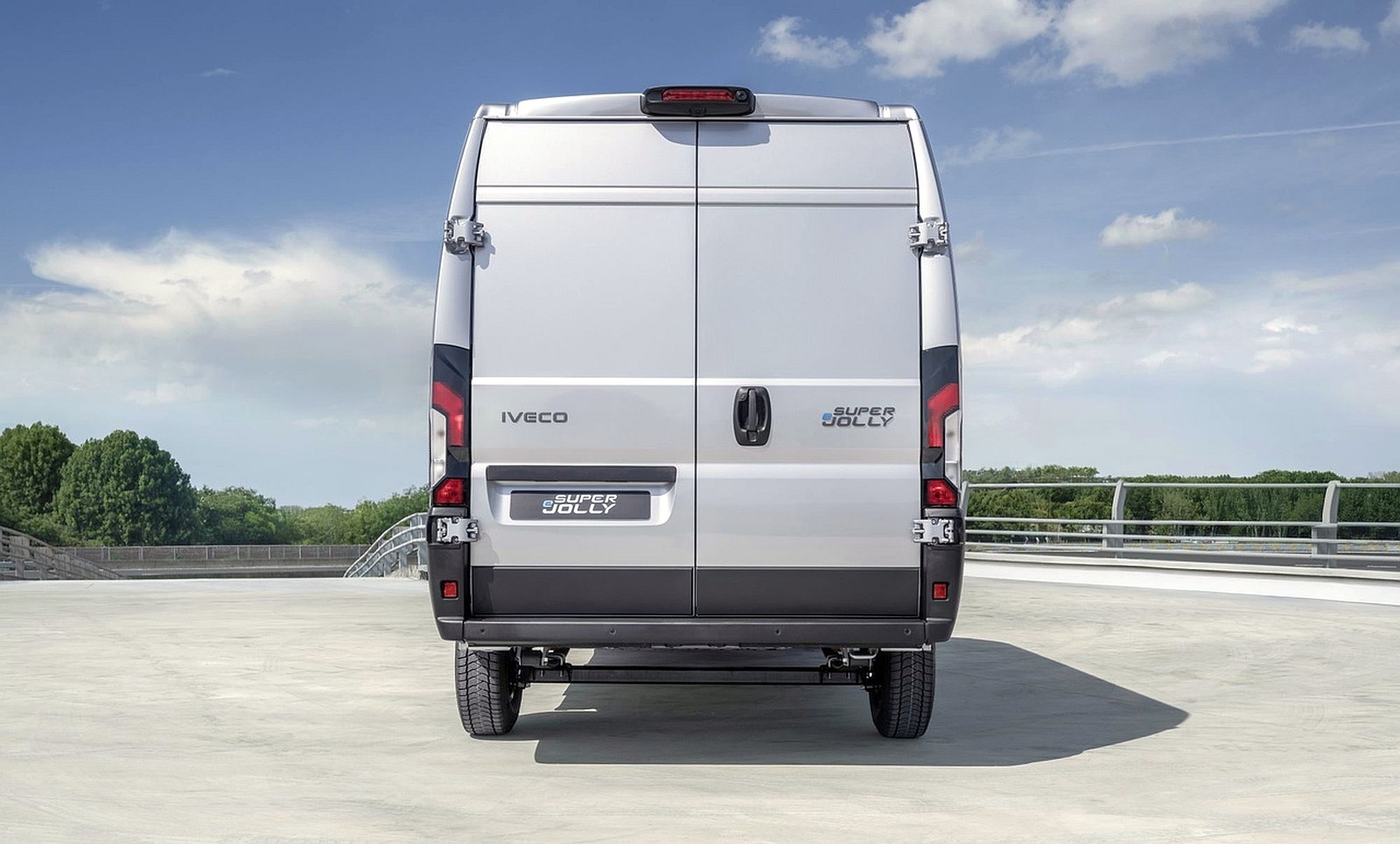 Iveco eSuperJolly