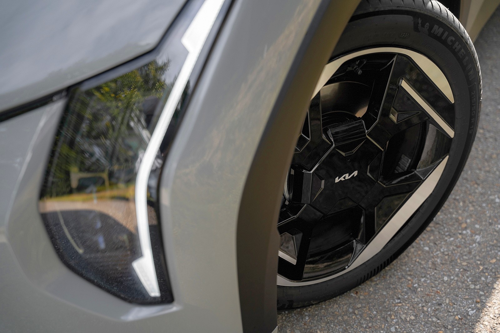 Kia EV4