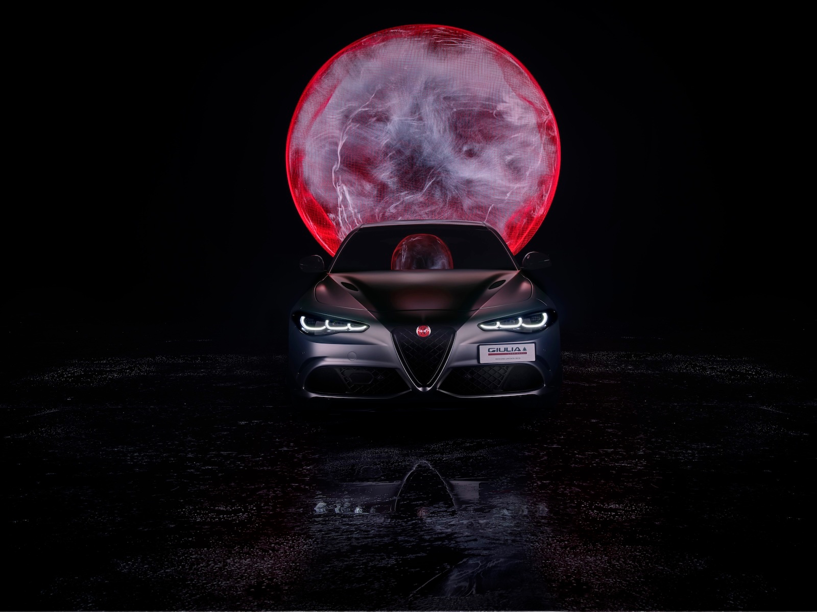 GiuliaQuadrifoglioLunaRossa