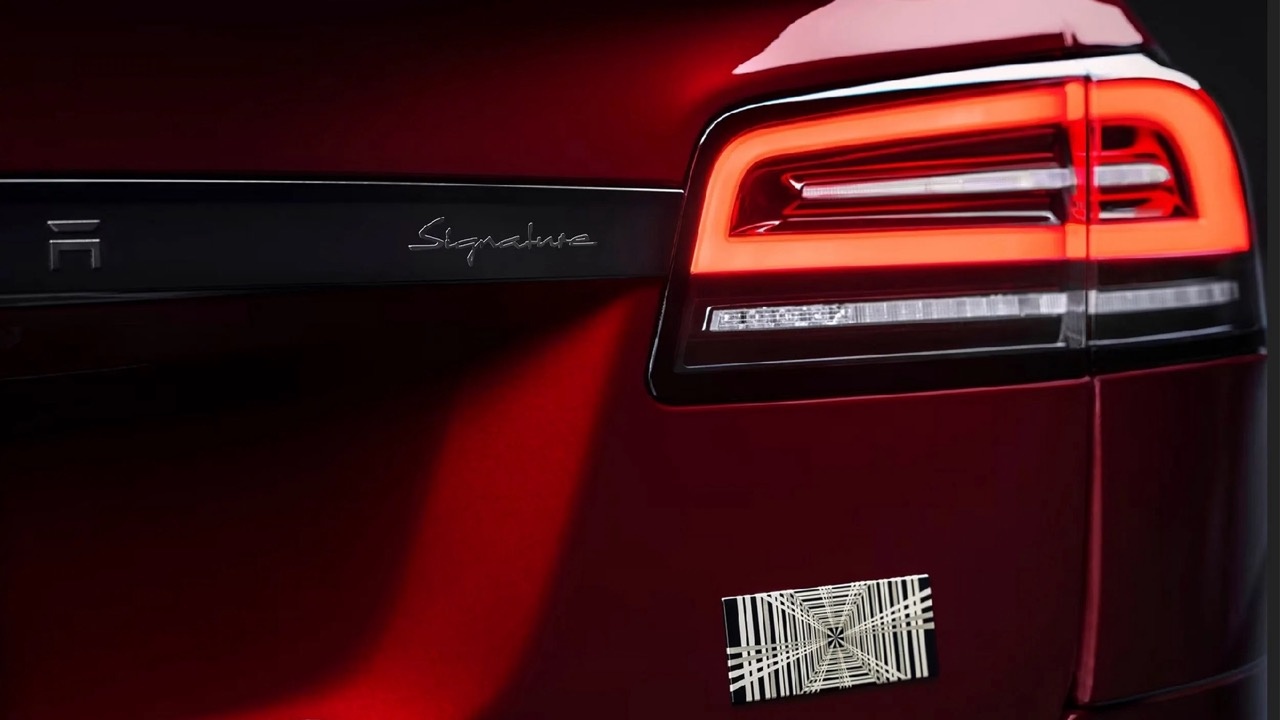 tesla model s signature