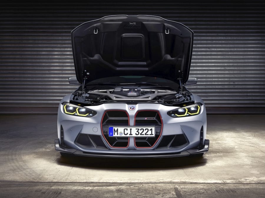 2023 BMW M4 CSL