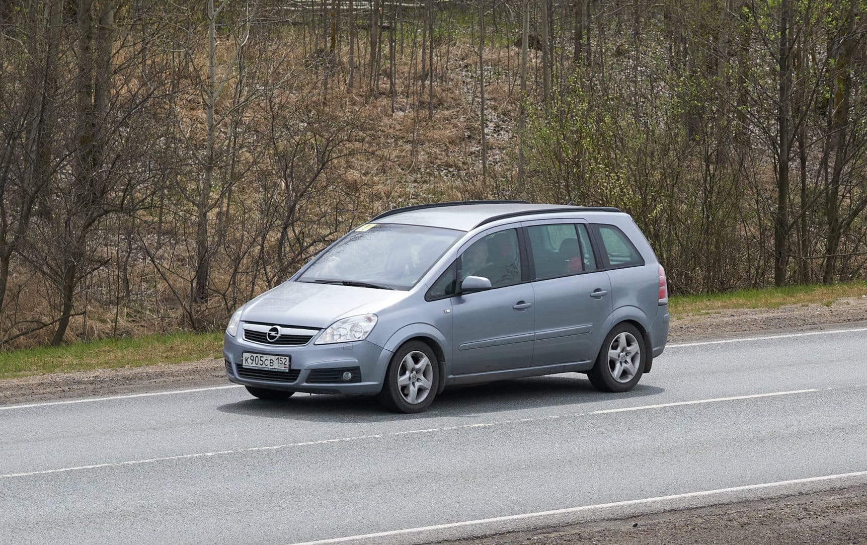Minivan Opel Zafira.